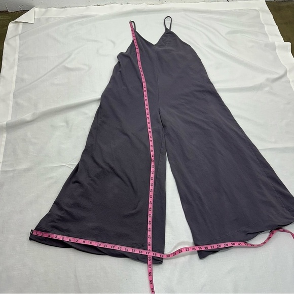 OUT FROM UNDER Urban Outfitters size Medium Joey Gray Wide Leg Jumpsuit - Picture 8 of 14